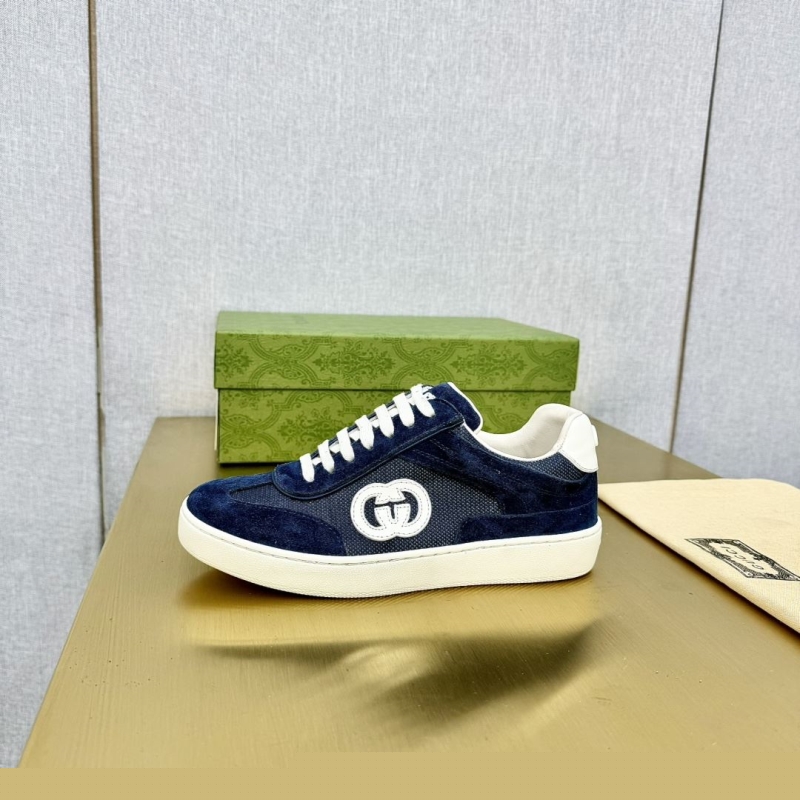 G*u*i casual shoes